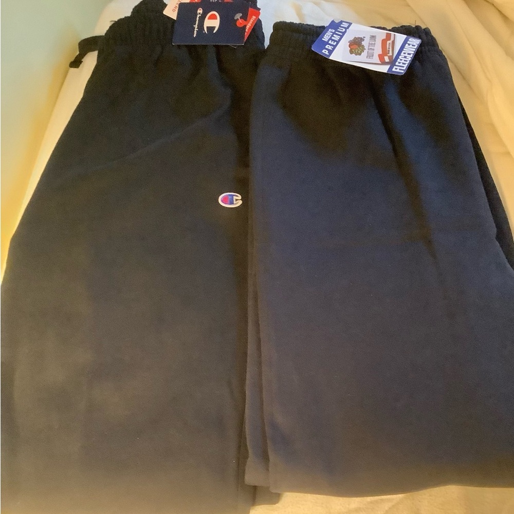 Men's Champion PowerBlend Blk Jogger/Fruit Of The Loom Blk Jogger-L-WTags